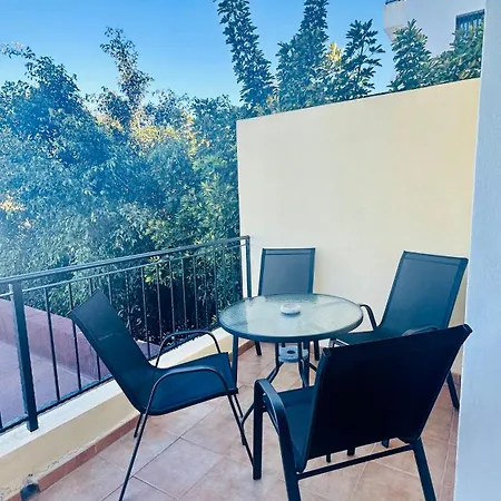 Ajabo Adeje 아파트